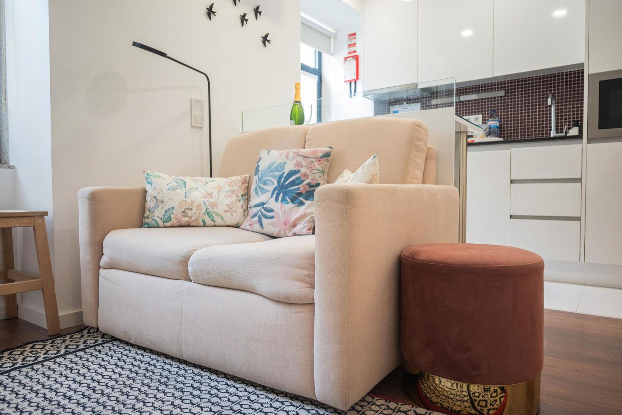Central Luxury Apartment W Ac Downtown And Metro Порто Екстериор снимка